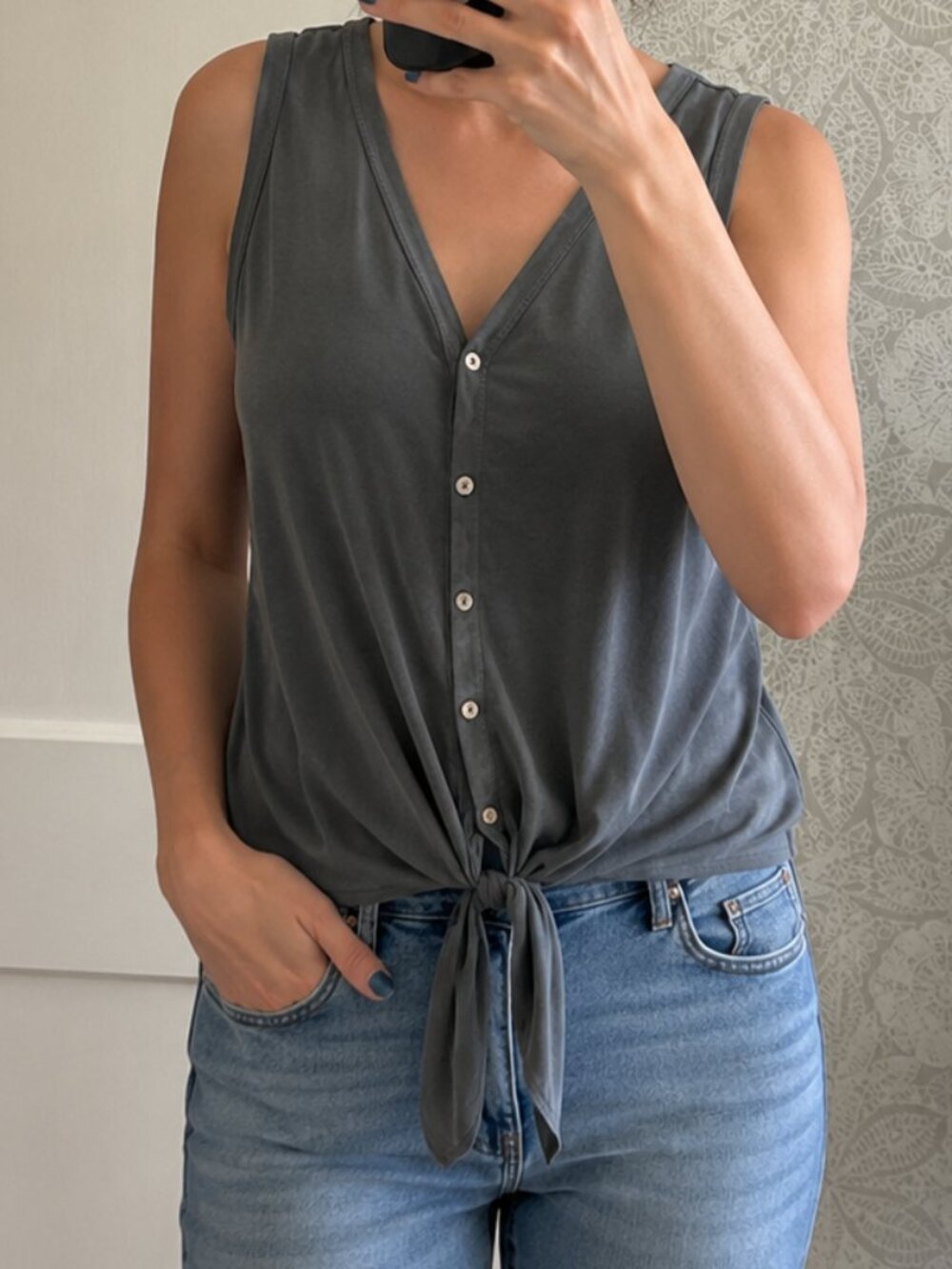 Green Envelope Gray Button Front Tie Hem Tank Top Size M